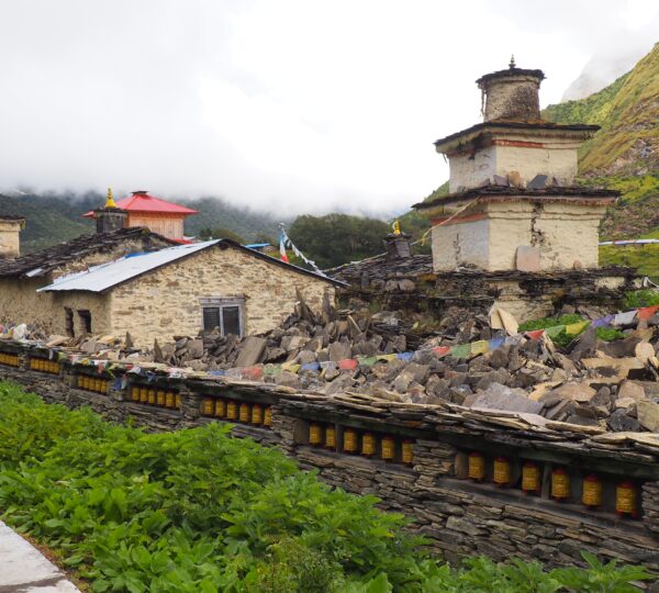 Manaslu Circuit Trekking