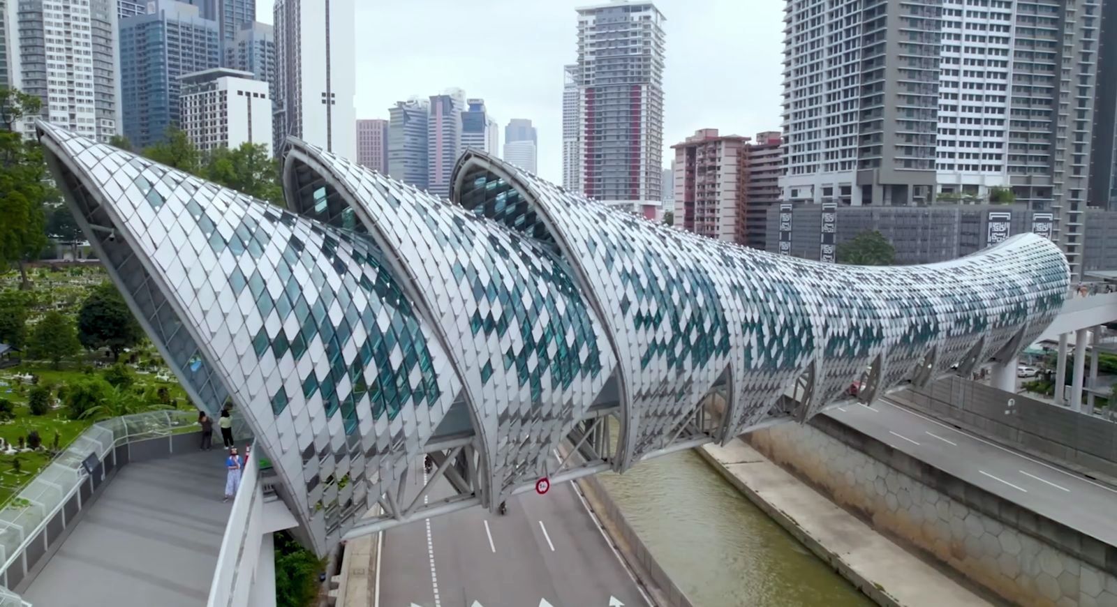 Malaysia Tour 6 Nights 7 Days-Pintasan Saloma